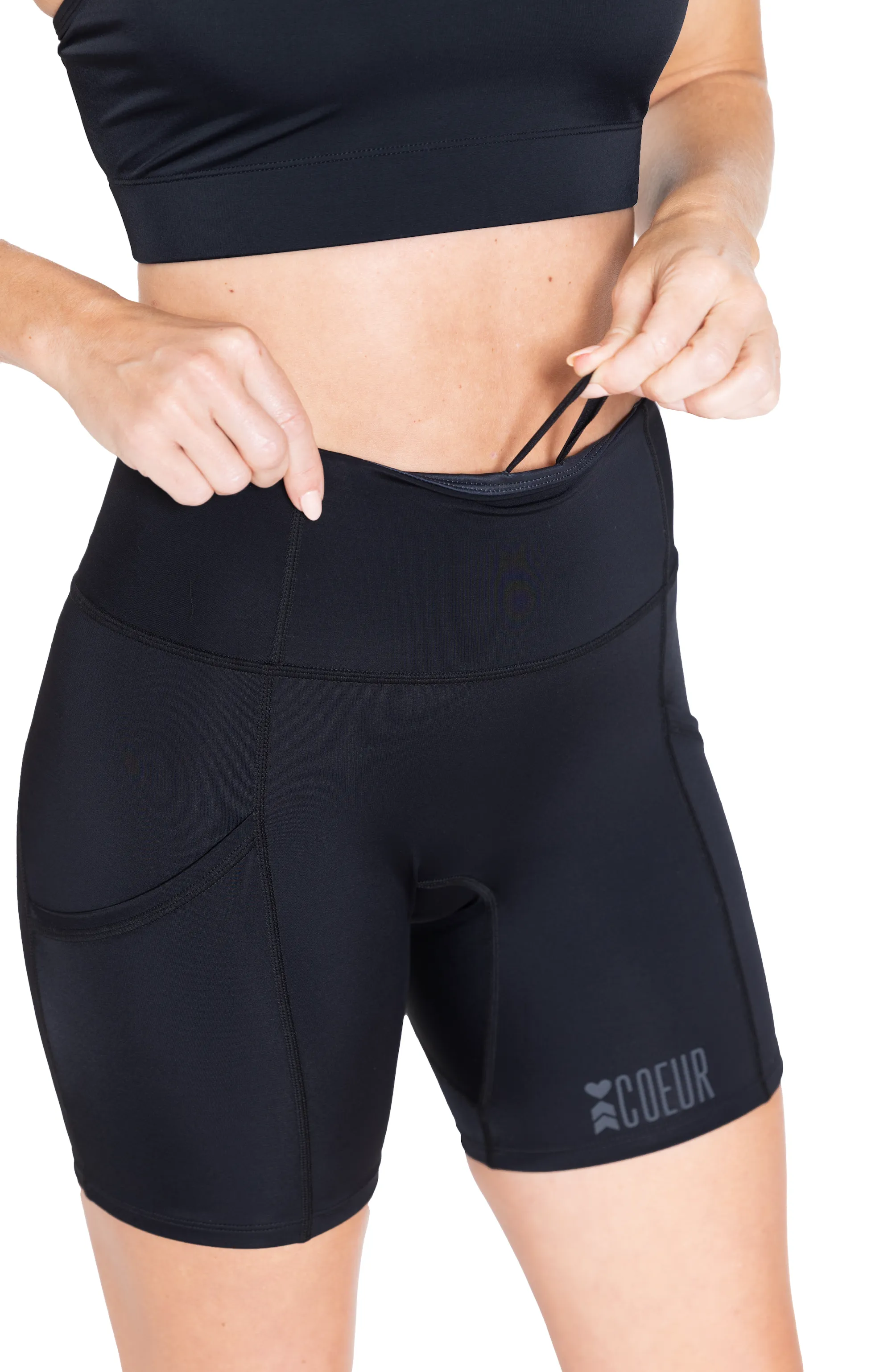 5" Fitted Run Shorts with Pockets in Little Black