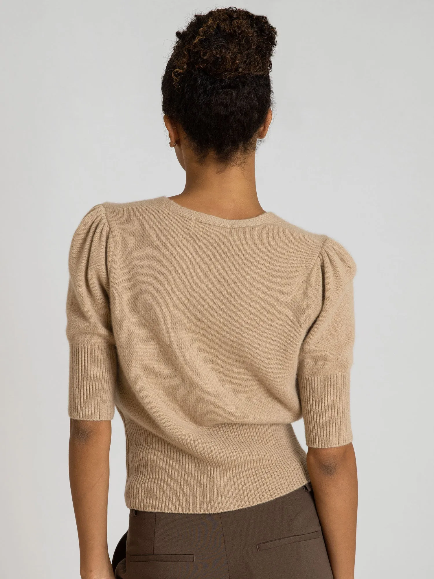 Cashmere cardigan "Grace" - sand