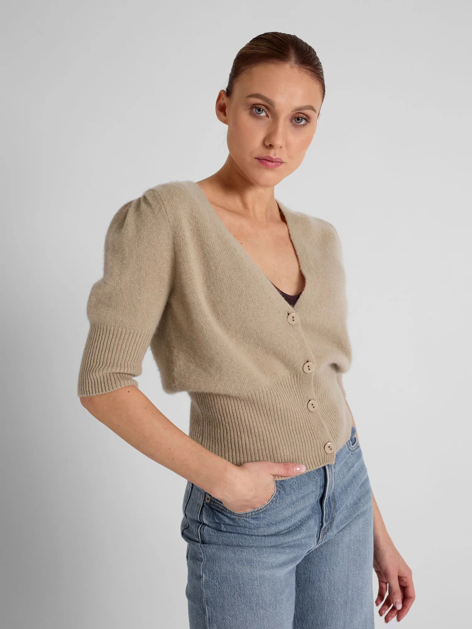 Cashmere cardigan "Grace" - sand