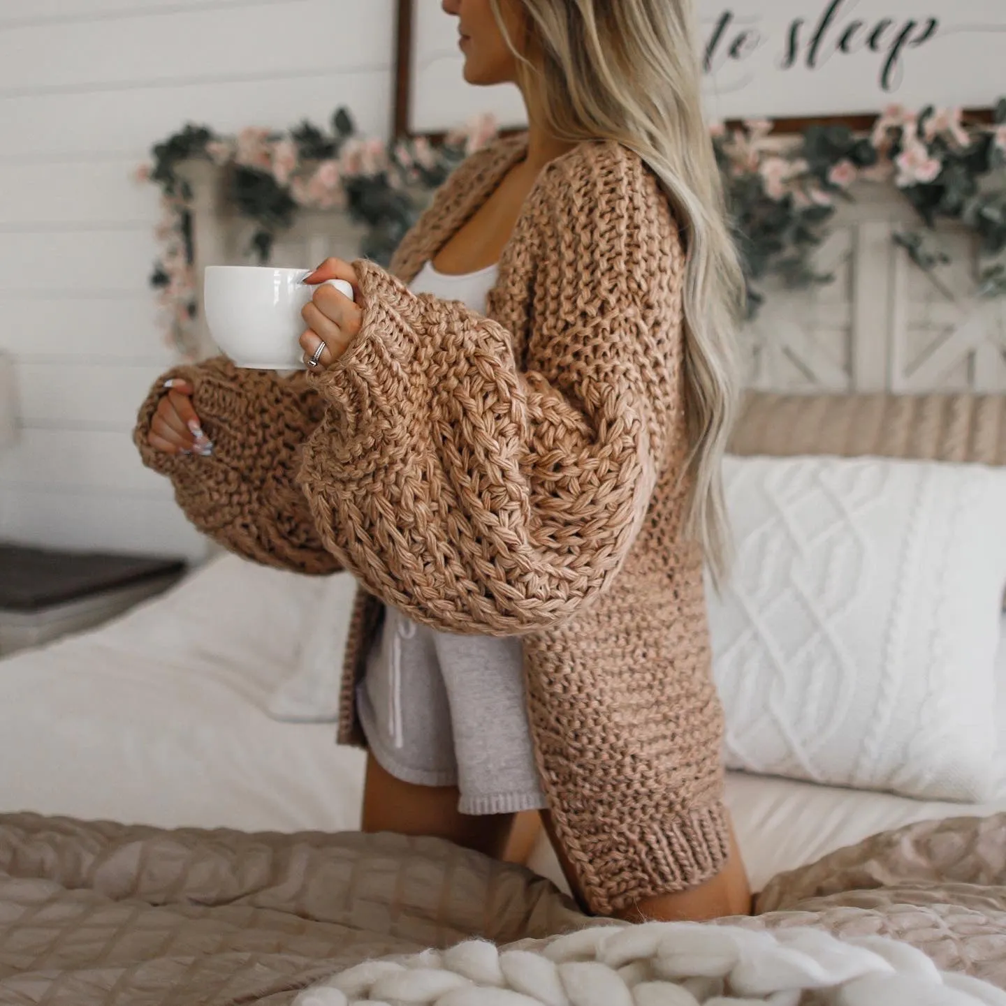 Chunky Knit Bell Sleeved Cardigan