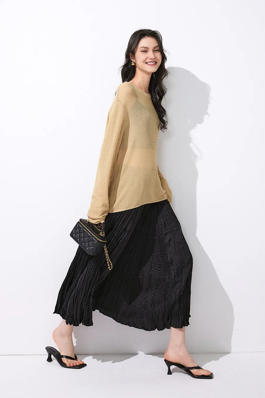 Crewneck Oversized Ribbed Knit Crochet Sweater