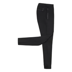 CURRAN | Pure Black