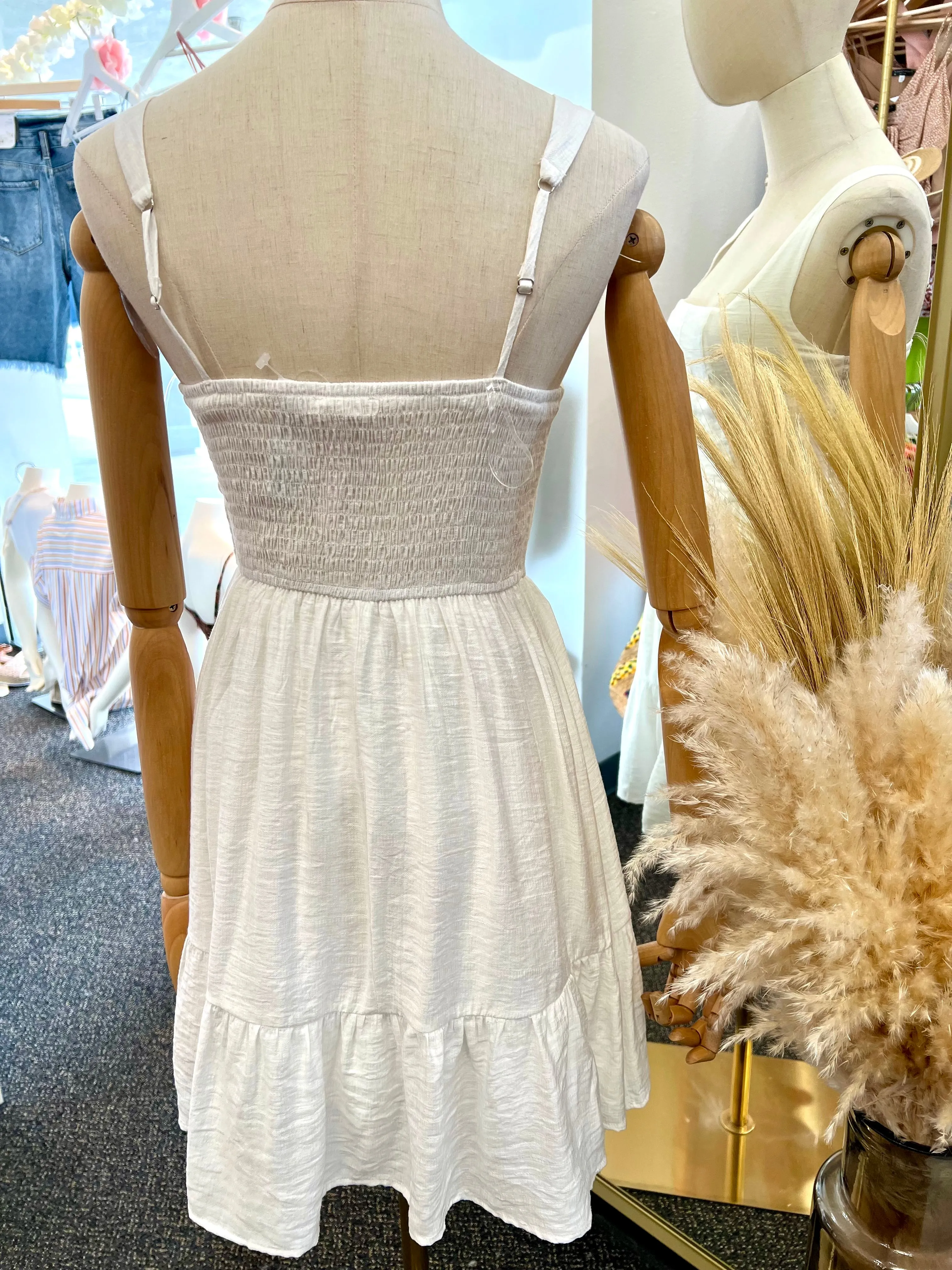 Eli White Short Flowy Square Neck Dress