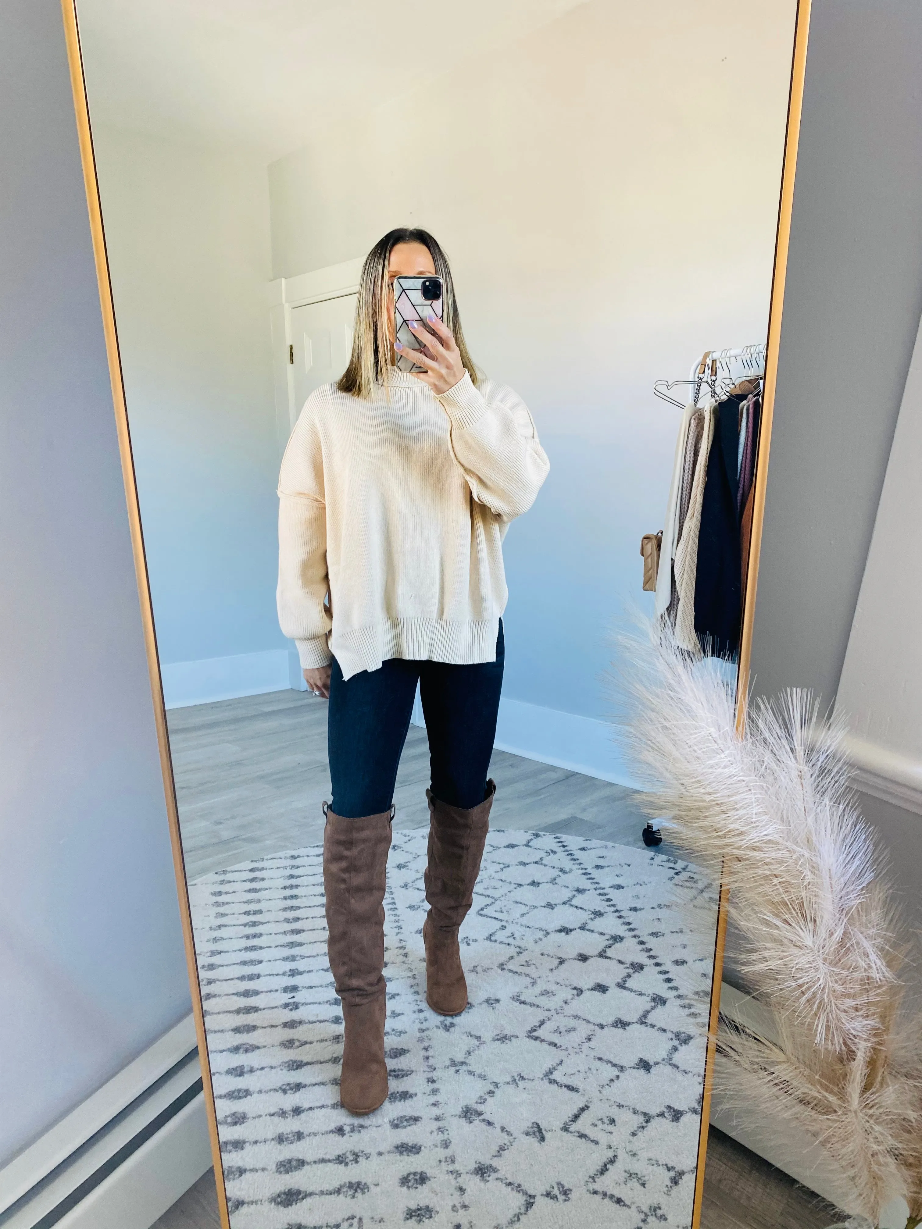 *MOCK NECK RIBBED SWEATER BONE