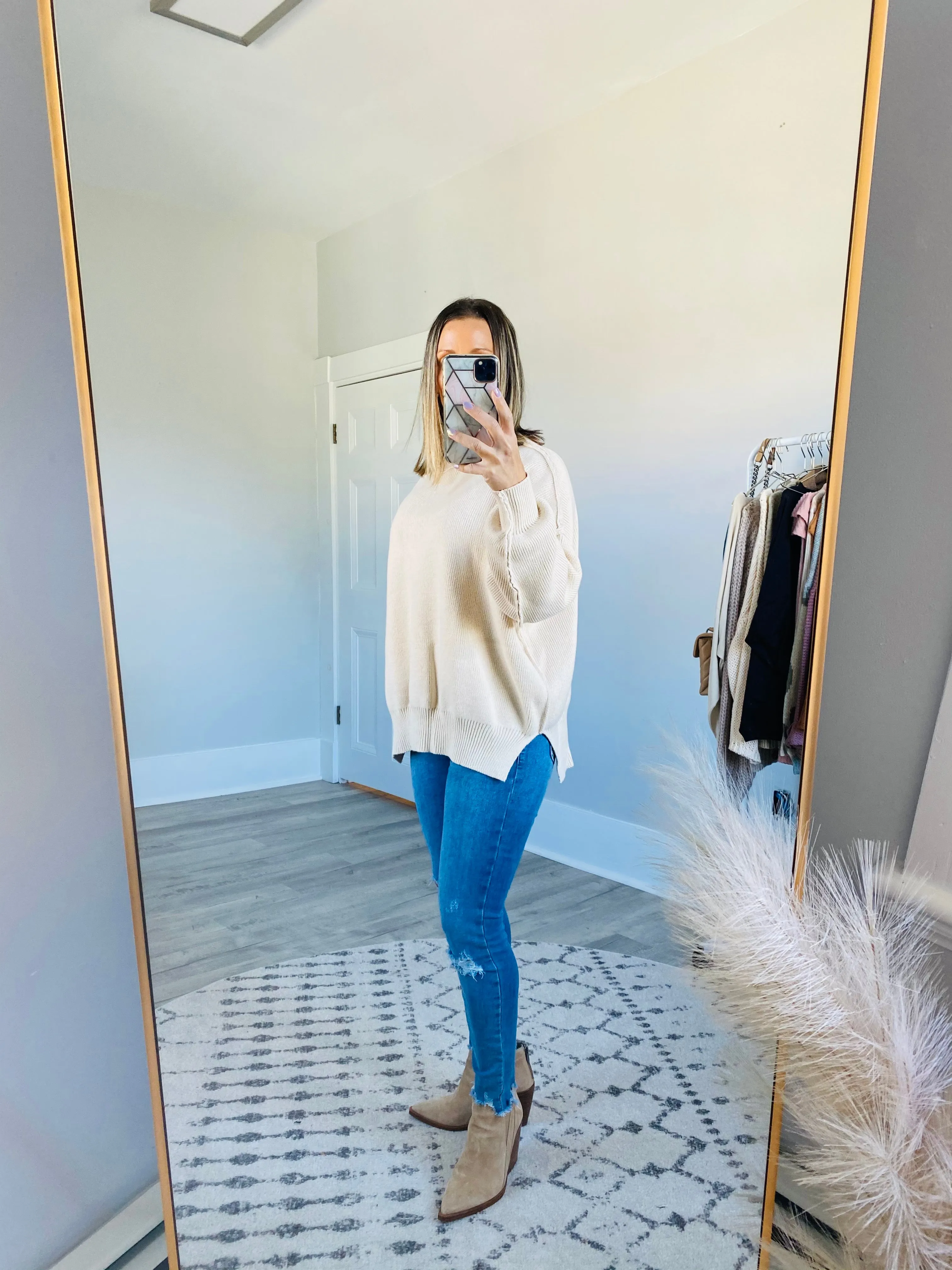 *MOCK NECK RIBBED SWEATER BONE