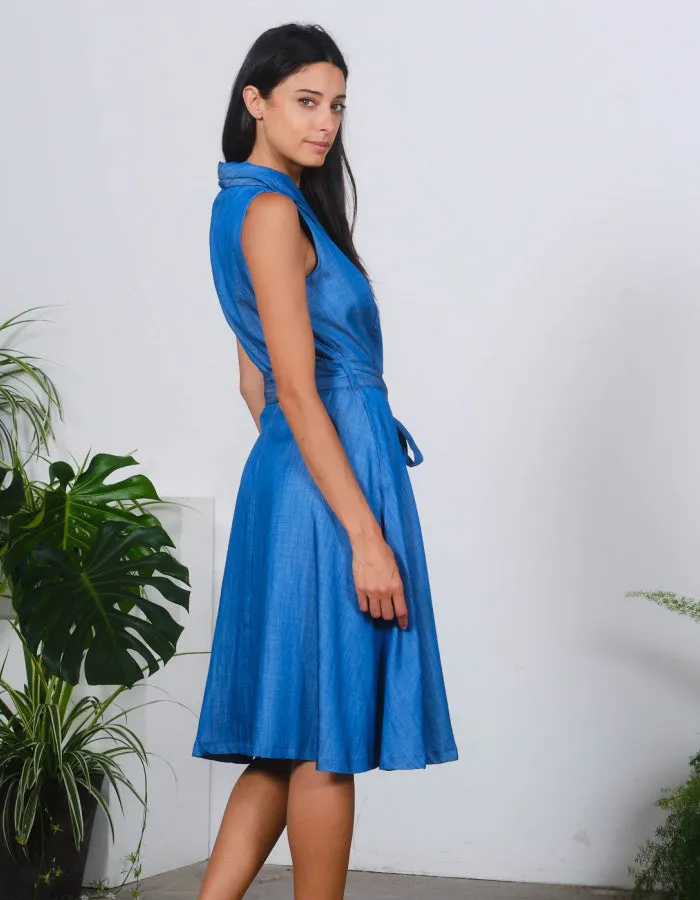 Pretty Vacant Kimbery Dress in Chambray